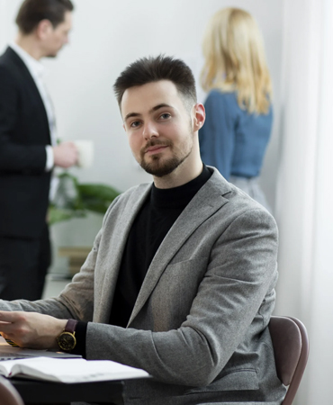 Legal expertise for Sydney industries including TMT, E-commerce, Mining, and Real Estate